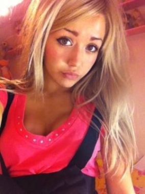 Карина - Индивидуалка Питера, размер груди 2, метро Петроградская