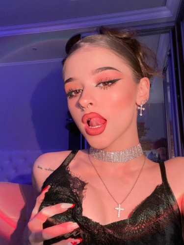 Клара Проститутка Питера, телефон +7(981)214-21-80, возраст 25 - Фото 1