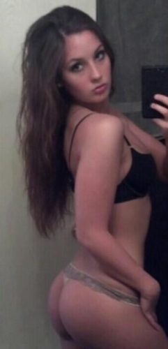 Ксюха - Индивидуалка Питера, размер груди 3, метро Петроградская