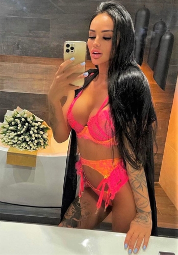 Евгения - Индивидуалка СПб, размер груди 3, метро Беговая