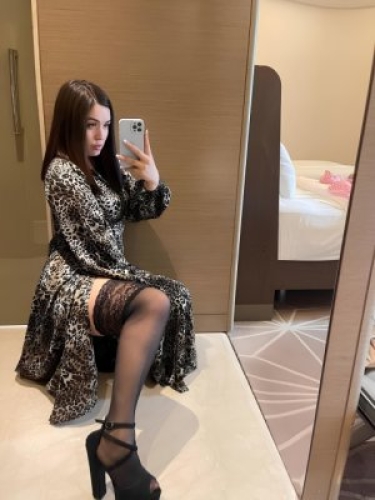 Генриетта Индивидуалка Санкт-Петербурга, телефон +7(981)289-01-65, возраст 28 - Фото 1